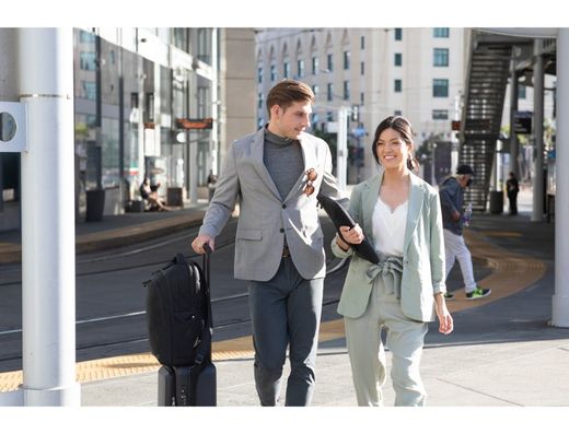 Mochila para portatil hp renew business 17,3\" color negro 320x140x470 mm"