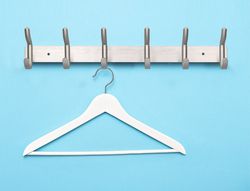 Perchero liderpapel pared metalico 6 colgadores color plata mate 430x88x55 mm