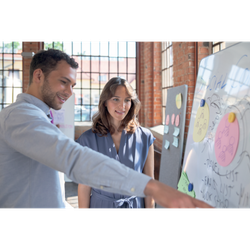 Pizarra de doble cara / Tablero de anuncios trasladable y portátil 1800 x 900 mm - marco negro