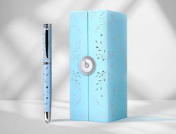 Pluma belius bella aluminio color azul celeste diseńo plateado relieve tinta azul caja de diseńo