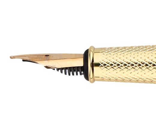 Pluma y estuche cuero belius passion dor aluminio textura cepillada color negro y dorado tinta azul caja diseño