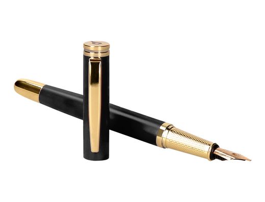 Pluma y estuche cuero belius passion dor aluminio textura cepillada color negro y dorado tinta azul caja diseño