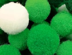 Pompones de colores liderpapel 1,5 cm tonalidades verdes bolsa con 80 unidades