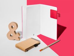 Portaboligrafo autoadhesivo antartik para cuaderno note con elastico hasta 15 mm grosor 1mm fucsia 40x40 mm