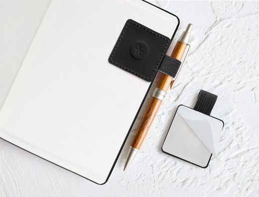 Portaboligrafo autoadhesivo antartik para cuaderno note con elastico hasta 15 mm grosor 1mm negro