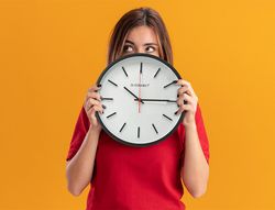 Reloj q-connect de pared de plastico redondo 34,4 cm movimiento silencioso color negro