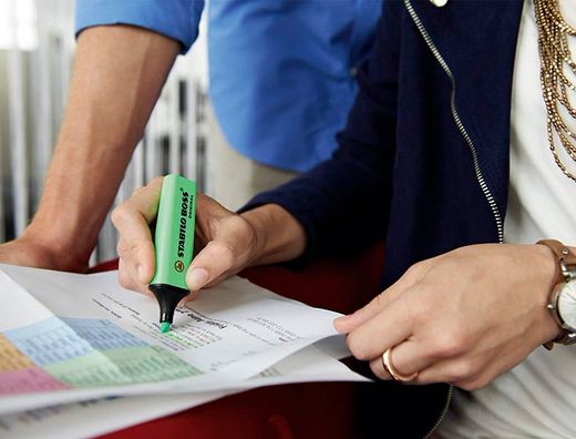 Rotulador stabilo boss fluorescente 70 verde estuche de 4 unidades