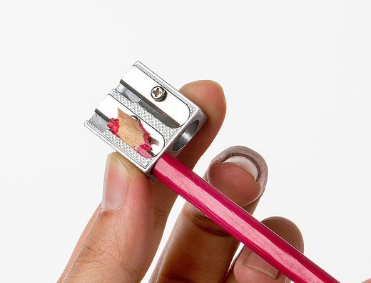 Sacapuntas q-connect metalico 2 usos cuña