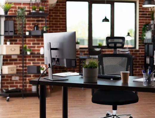 Silla giratoria q-connect ergonomica respaldo alto y reposacabeza ajustable en altura 1180+100x630x625 mm