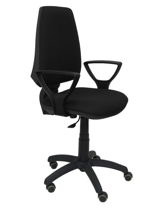 Silla Operativa de oficina Elche CP bali negro brazos fijos ruedas de parquet