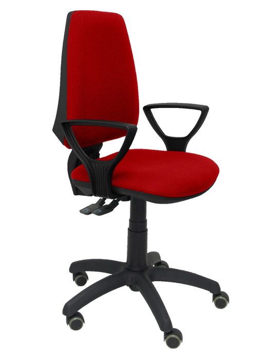 Silla Operativa de oficina Elche S bali rojo brazos fijos ruedas de parquet