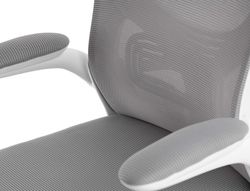 Silla q-connect ergonomica pal ermo malla base nylon alt max 1300 anc 610 prof 600 ruedas premium color blanco gris
