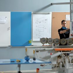 Skincolor  75x115 cm Superficie Lacada - Ral 6018