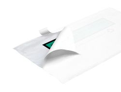Sobre autoadhesivo q-connect portadocumentos multilingue 240x135 mm sin ventana 100% papel paquete de 100 unidades