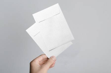 Sobre Bolsa A-6 Offset Blanco 100G 184X261 mm con Tira de Silicona -Caja 250