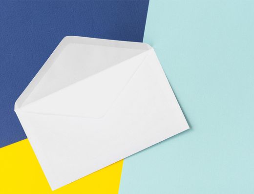 Sobre liderpapel blanco con fondo 95x162 mm engomado solapa de pico caja de 500 unidades