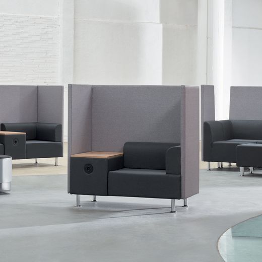 Sofá Soft Seating Individual + Mesa 125x129x68 cm. Color Negro/Azul