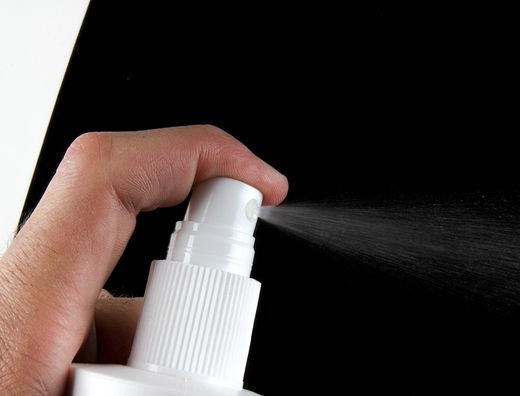 Spray Q-Connect Limpiador de Pizarras Blancas Bote de 250 Ml.