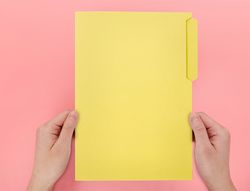 Subcarpeta cartulina liderpapel folio pestaña superior 240g/m2 color amarillo
