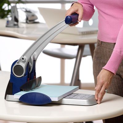 Taladradora Rexel HD2300X 2 agujeros plata/azul