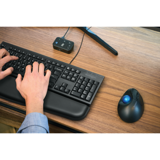 Trackball inalámbrico TB450 ProFit® Ergo Kensington, negro y azul