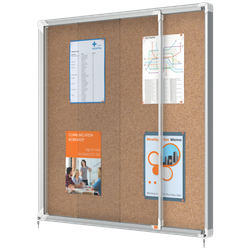 Vitrina NOBO Premium Plus de puerta corredera fondo de corcho 12 x A4 hojas