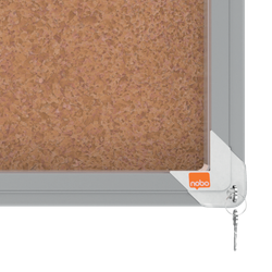 Vitrina NOBO Premium Plus de puerta corredera fondo de corcho 15 x A4 hojas